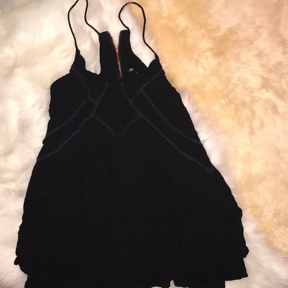 Rosebullet Dress - Picture 4 of 5